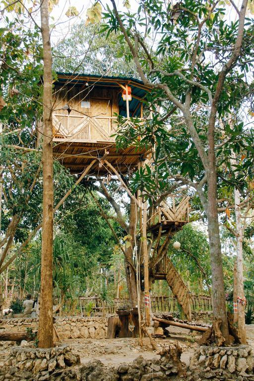 Nyuh Bengkok Tree House Batununggul Exterior foto