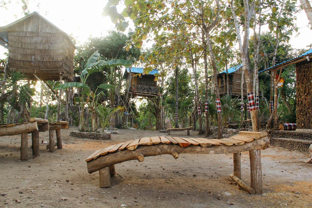 Nyuh Bengkok Tree House Batununggul Exterior foto