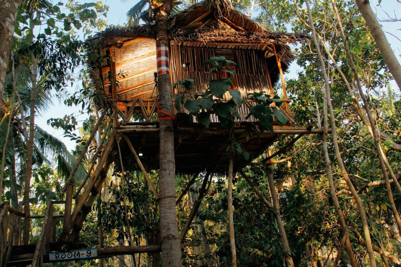 Nyuh Bengkok Tree House Batununggul Exterior foto